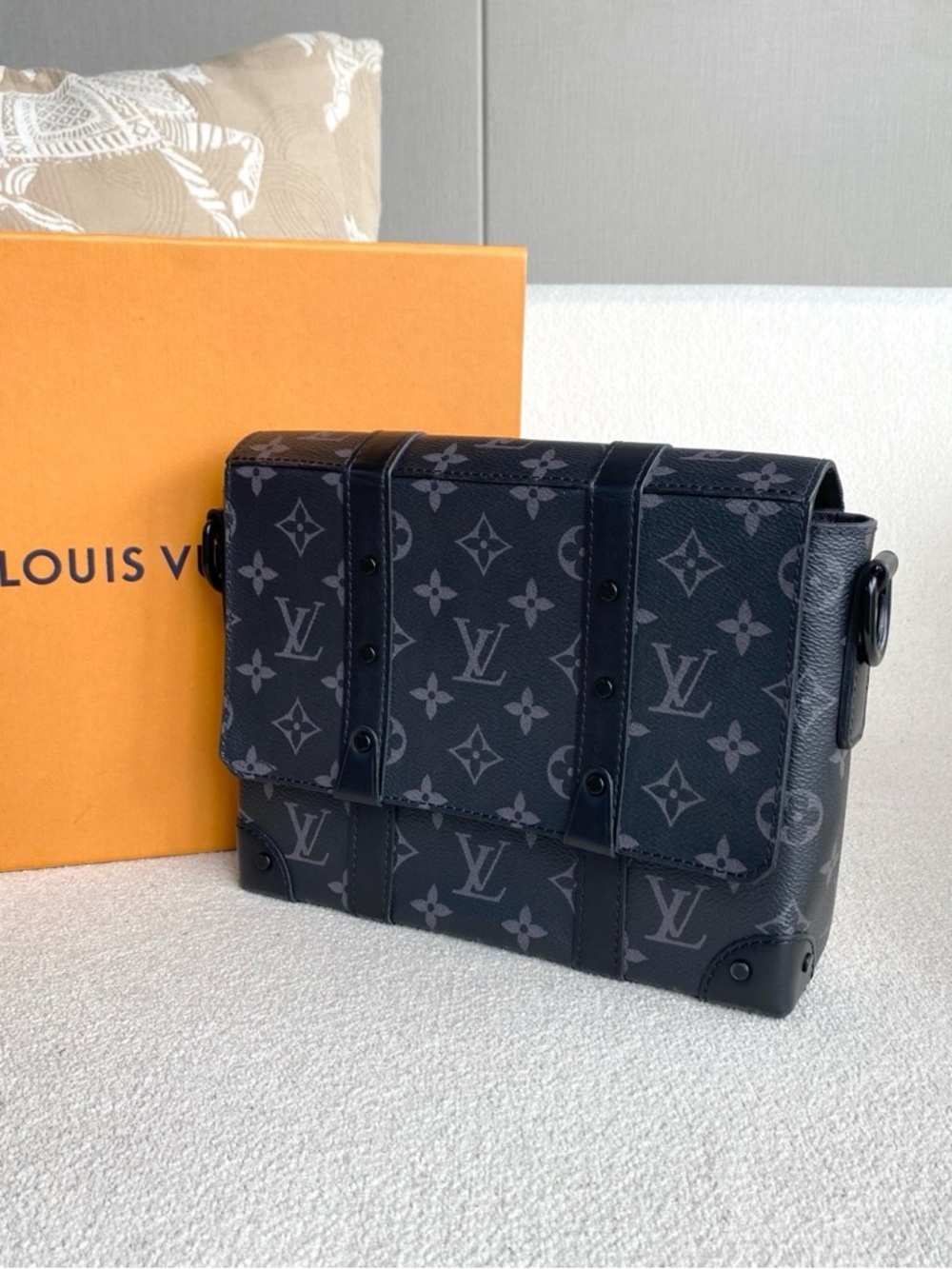 Louis Vuitton | Trunk Black Monogram Shadow | Excellent Condition |Crossbody - Picture 5 of 9